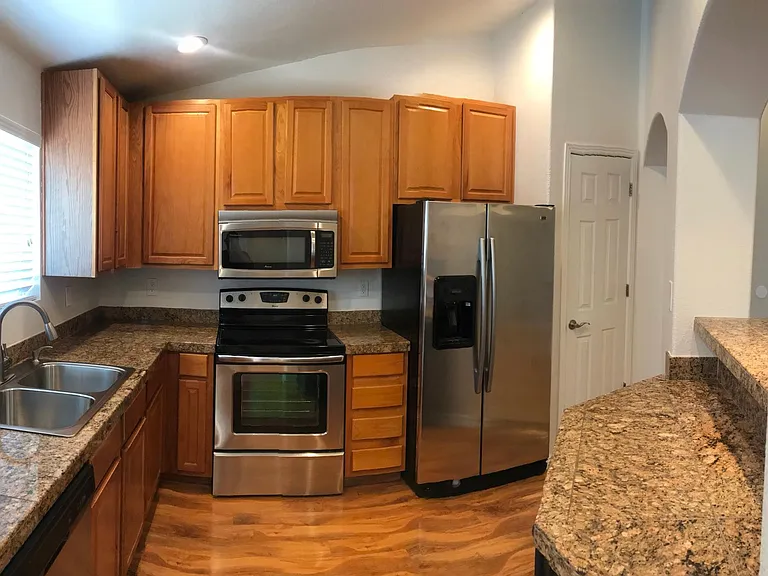 4764 Copeland Cir #201 — Photo 3