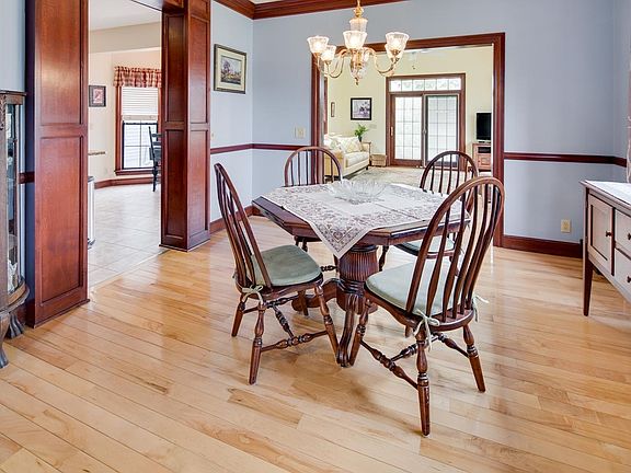 4th image of 463 Palm Dr