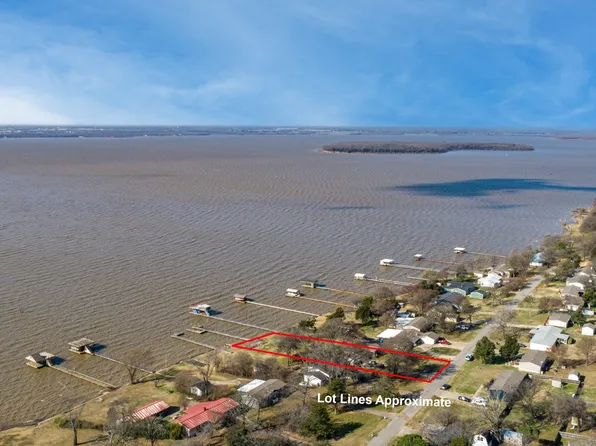 10336 Northlake Cir, Kemp, TX 75143