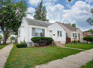 640 Linden Ave, Bellwood, IL