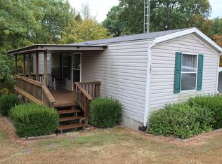 101 Springs Estate Dr, Eddyville, KY 42038