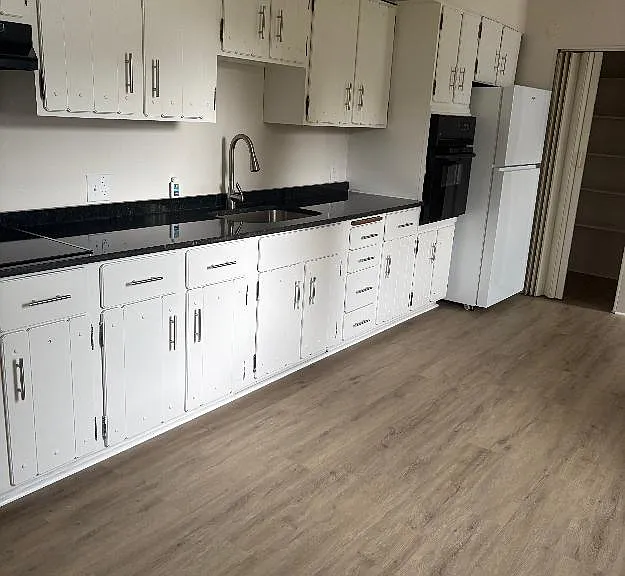 250 S Front St #2 — Photo 2