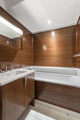 Rented by Manhattan Miami Real Estate | media 34