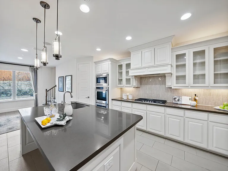 2805 Walnut Creek Ln — Photo 35