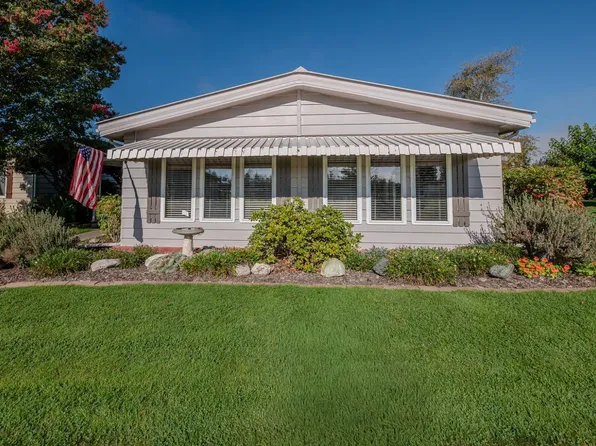 230 Parque Margarita, Rohnert Park, CA 94928