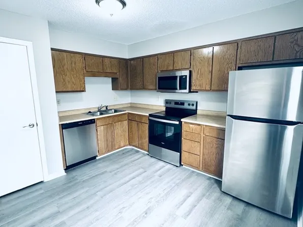 322 Junction Rd APT 29B, Durham, NC 27703