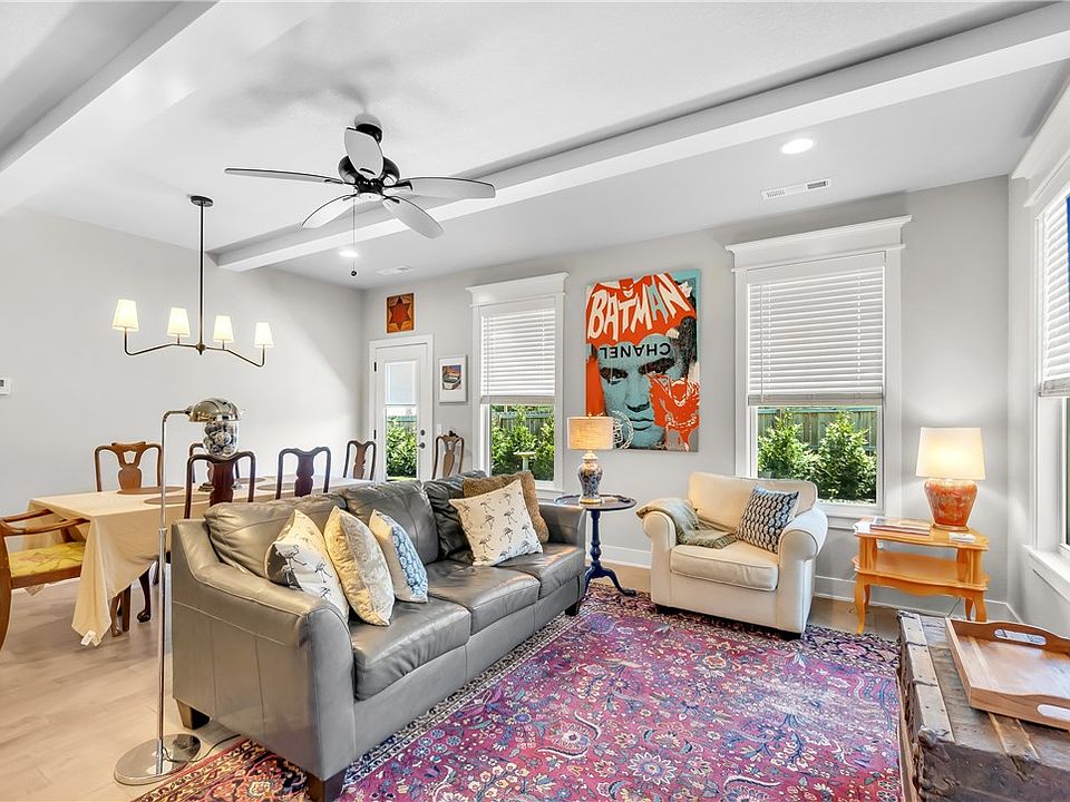 1st image of 1700 W Broadway Pl