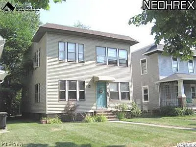 10011-10013 Foster Ave photo 1