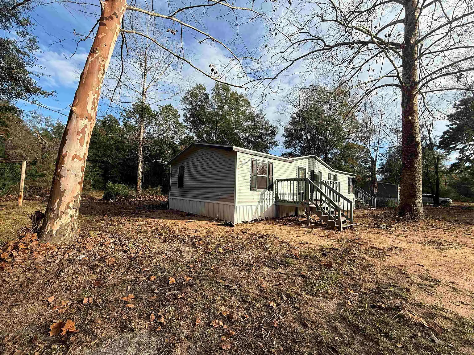 3 bed, 1176 sqft, $1,650 — Photo 3