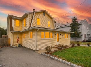 32 Grove St, Wanaque Boro, NJ 07465