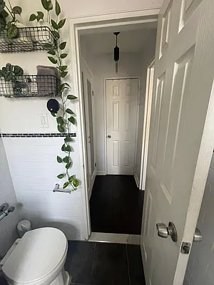 Rented by New York Realty Minimax Inc | media 19