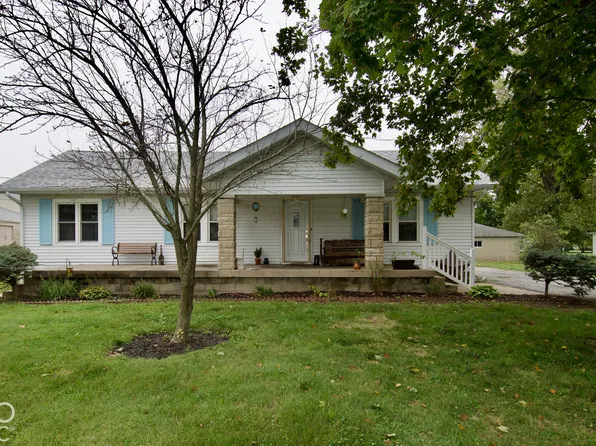 8524 Camby Rd, Camby, IN 46113