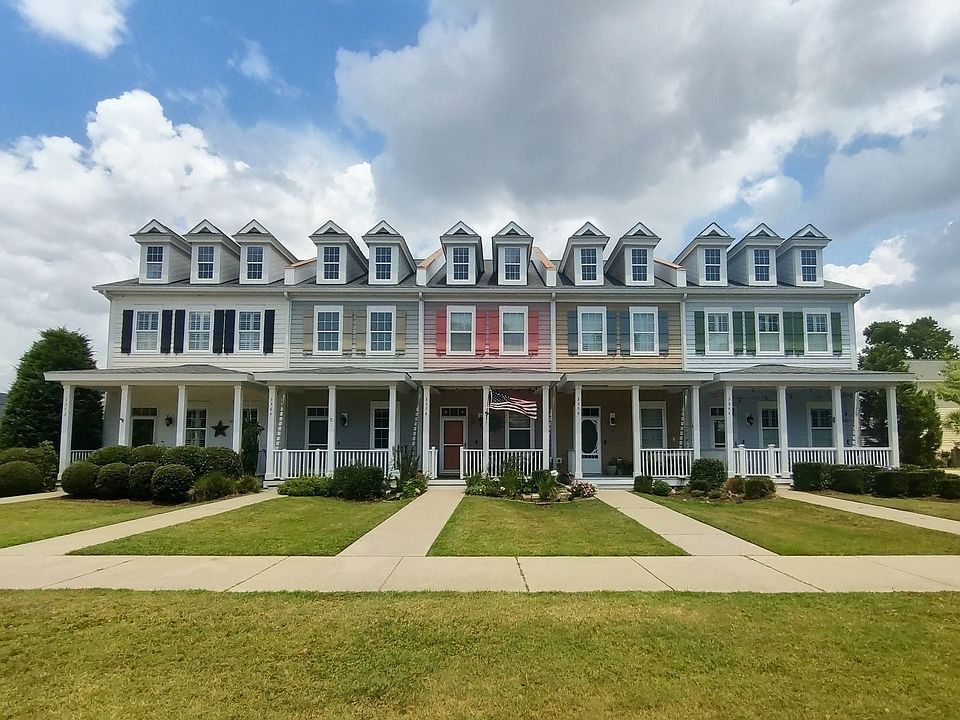 1st image of 3350 Pampas Dr