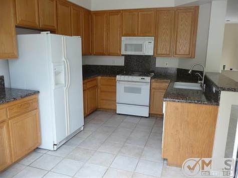 3rd image of 2230 Lago Ventana