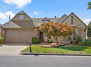 8930 E 62nd Ct, Tulsa, OK 74133