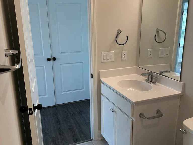 410 Herring Dr — Photo 22