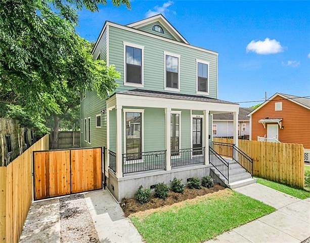 1st image of 4014 N Villere St