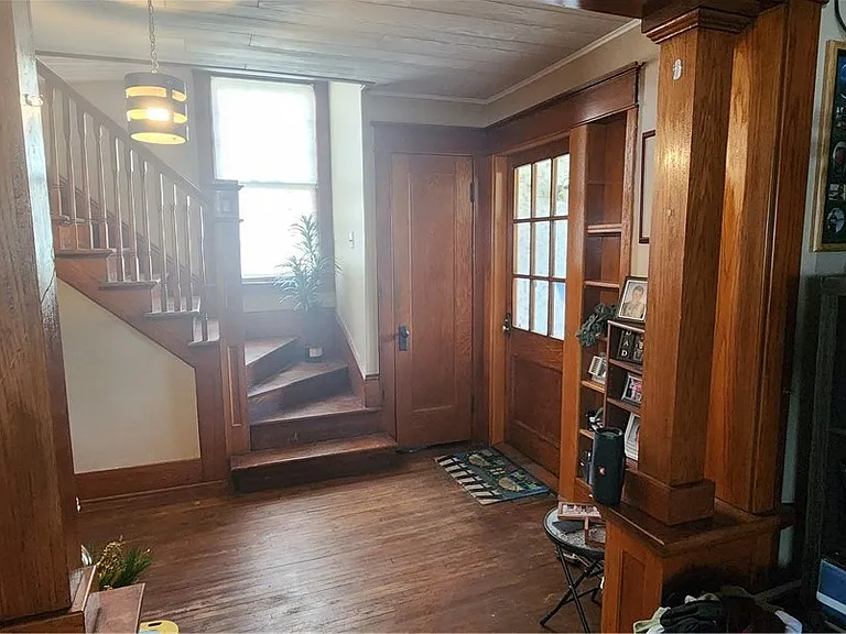 611 Mill St — Photo 5