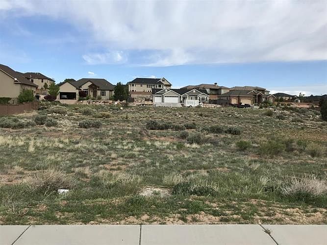 1st image of 128 S Glen Canyon Dr