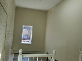 80 3rd Ave #12, Albany, NY 12202