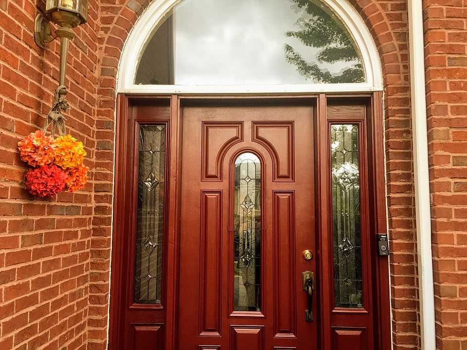 1st image of 1635 Omara Ln SE