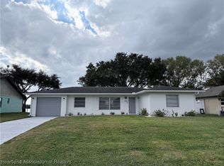 185 Autumn Ave, Lake Placid, FL 33852