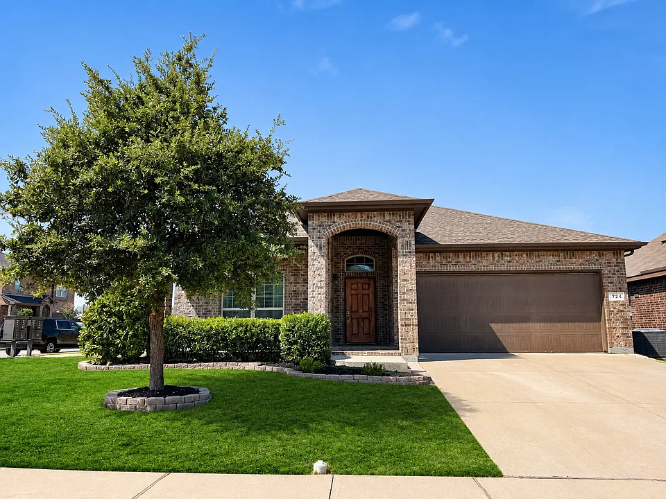 724 Gold Hill Trl