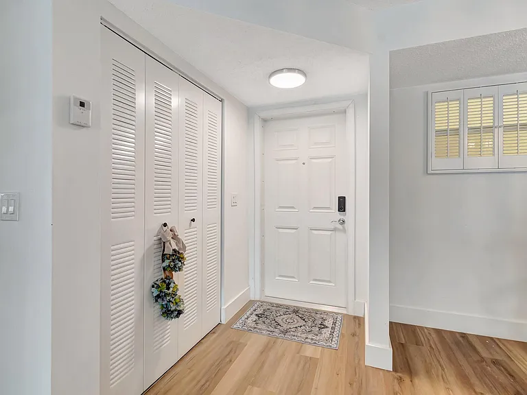17 Colonial Club Dr #204 — Photo 10