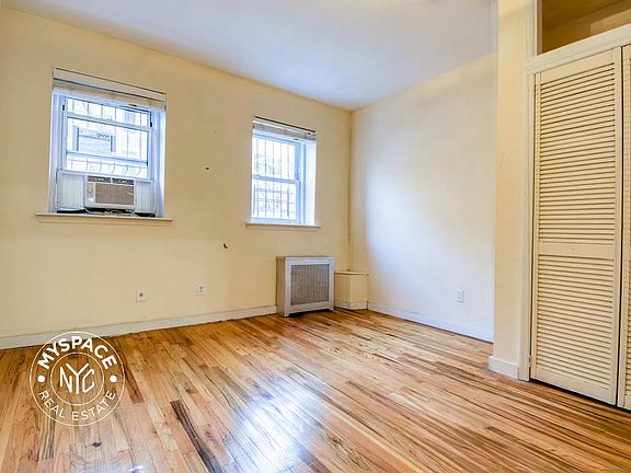 5th image of 2350 Pacific St APT 1