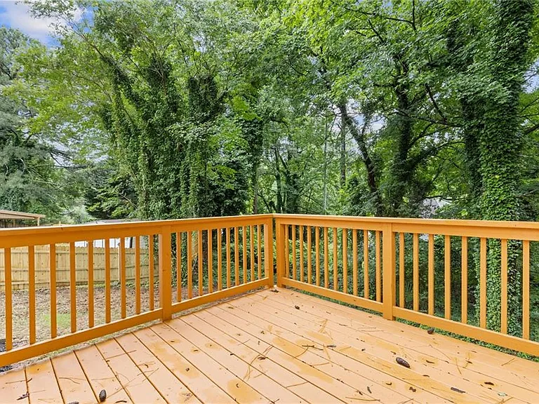 1111 Pin Oak Dr — Photo 13