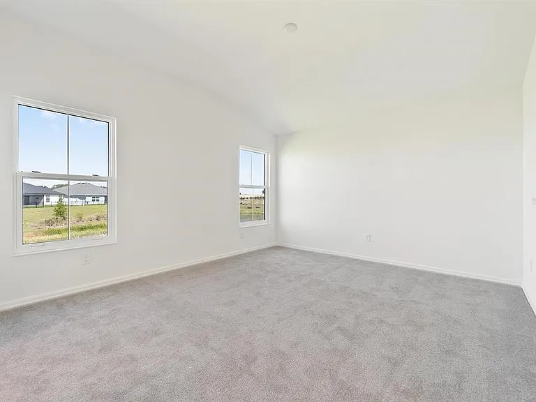 2421 Hobkirk Loop — Photo 19
