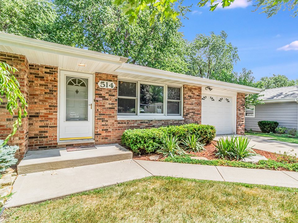 1st image of 514 Shorewood Dr