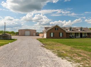 800 Smith Rd, Maypearl, TX 76064