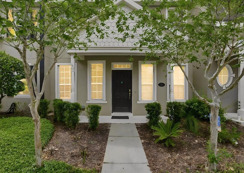 1st image of 224 WOODHOUSE LANE