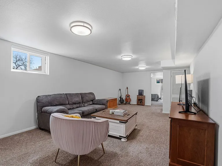 173 E Panama Dr — Photo 23