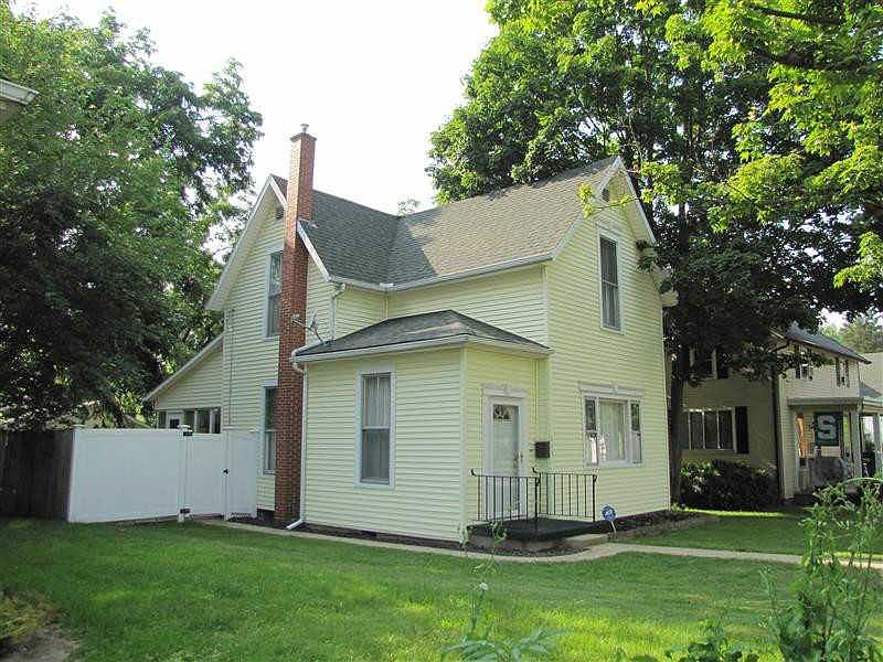 1st image of 604 S Walnut St