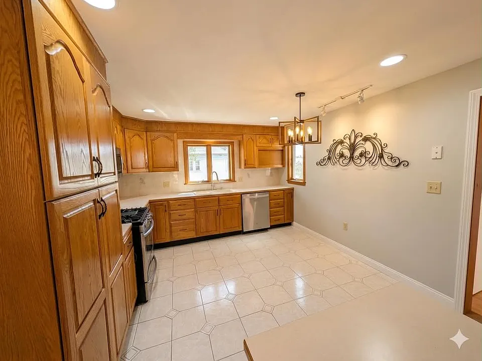 20 Fairmount St #2