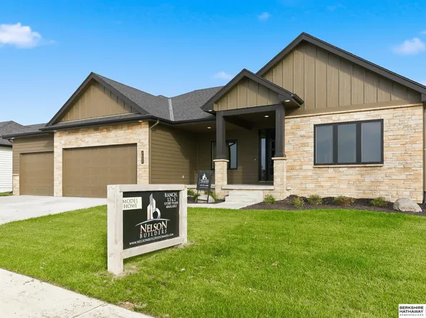 3633 S 219th Ave, Omaha, NE 68022