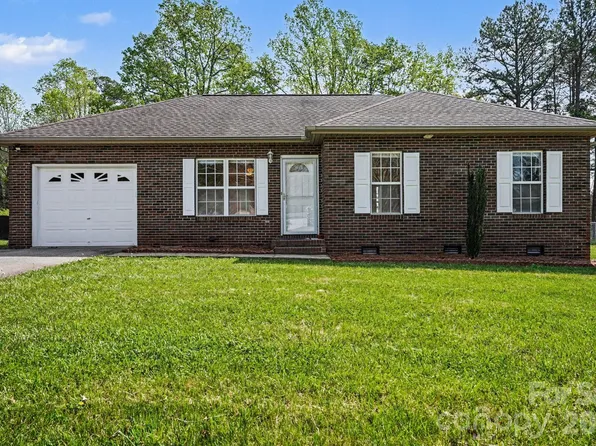 4936 Tumbling Creek Rd, Conover, NC 28613