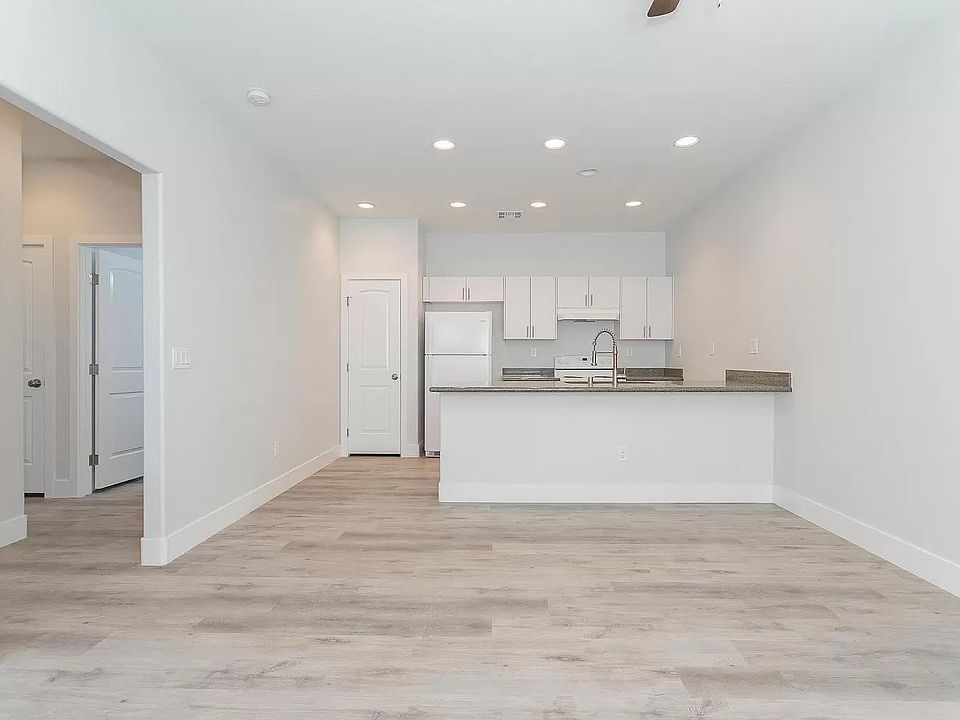 1st image of 1741 S Dandelion St #1