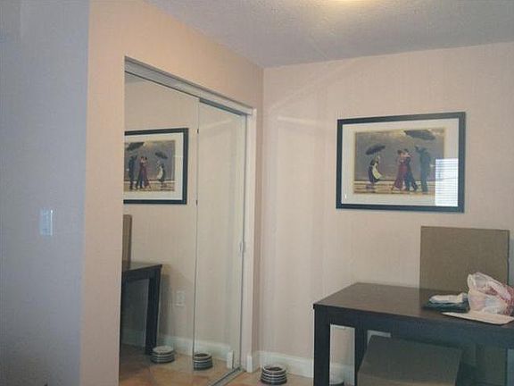 2nd image of 1418 Collins Ave APT 204