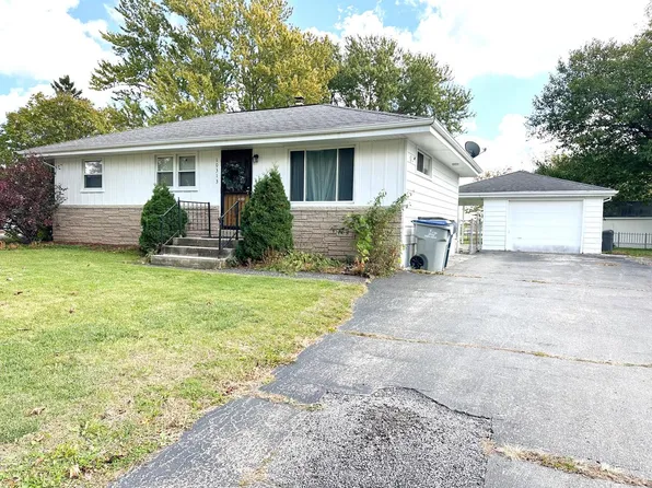 10313 West Harvest LANE, Milwaukee, WI 53225