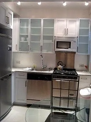 Rented by RELO REDAC INC. | media 23