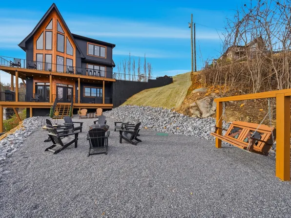 550 Greenbriar Ln, Gatlinburg, TN 37738