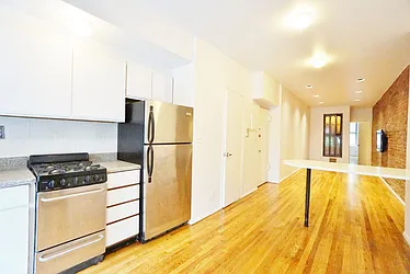 Rented by Best Apartments North Inc