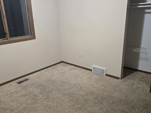 1431 Sioux Blvd #3