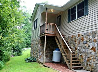 721 Pleasant Valley Rd, Mountain City, TN 37683