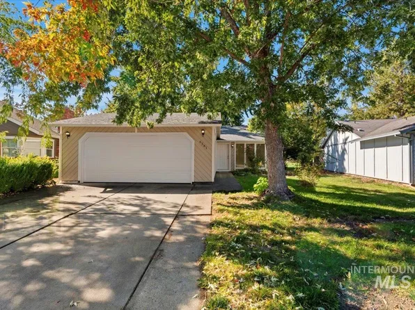 6581 N Glencrest Way, Boise, ID 83714