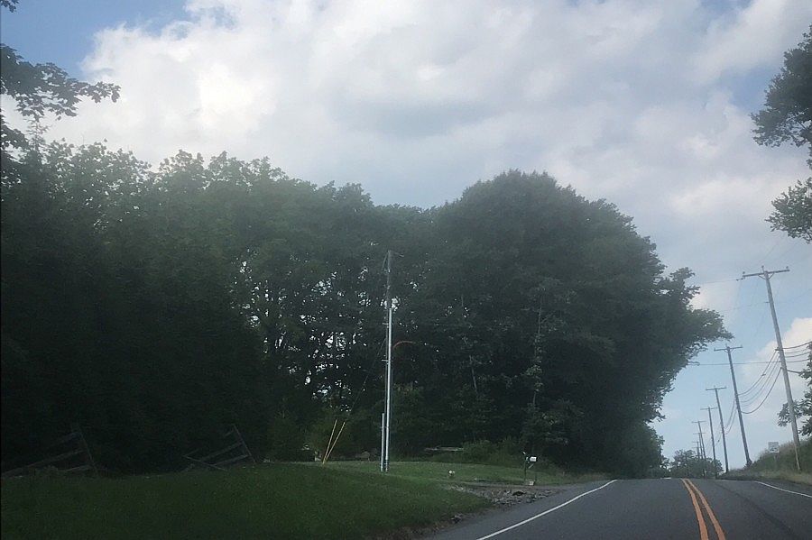 2nd image of 457 Sergeantsville Rd