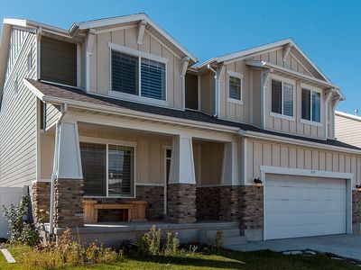 757 W Star Spangled Dr, Bluffdale, UT, 84065